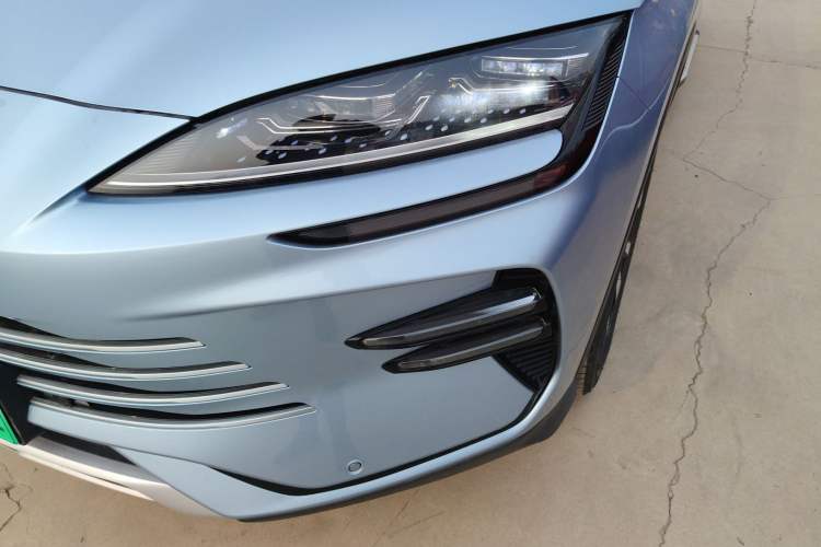 Used BYD Song PLUS New Energy 2023 Champion Edition DM-i 110KM Flagship PLUS Left Front Headlight