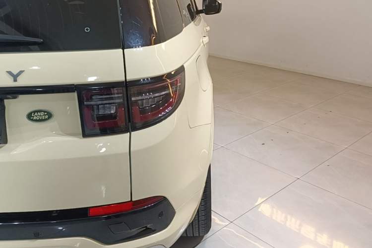 Used Land Rover Discovery Sport 2021 249 PS R-Dynamic S Performance Edition
