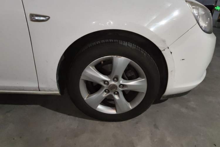 Used Buick GT 2013 GT 1.6T Automatic Fashion Sport Edition
