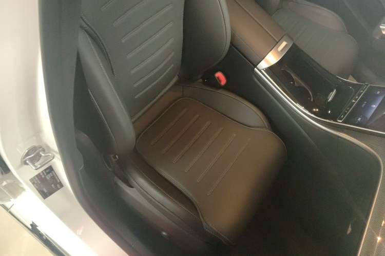 Used Mercedes-Benz C-Class 2023 C 200 L Sport Edition
