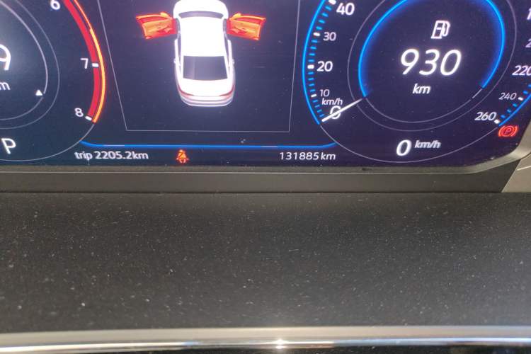 Used Volkswagen Passat 2019 330TSI Luxury Edition China VI Standard
