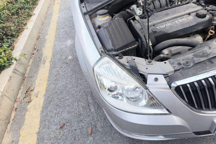 Used Buick Excelle 2011 1.6 LX-MT