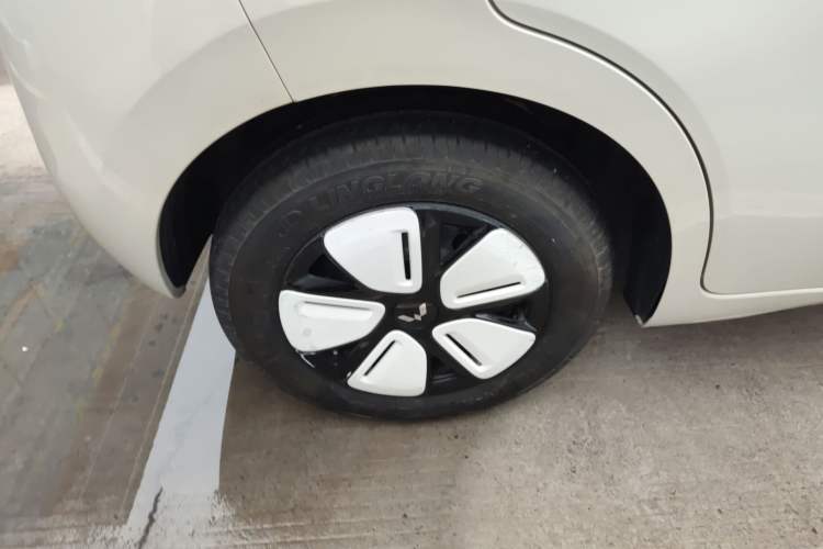 Used Wuling Hongguang MINIEV 2025 Four-Door Version Advanced Edition
