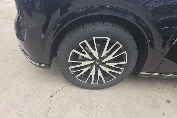 Used CHANGAN NEVO Q07 2025 215 Prestige Edition Exterior 2