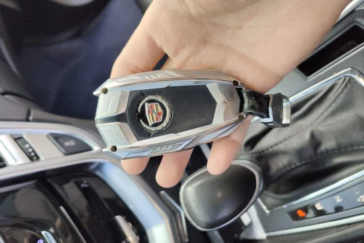 Used Cadillac SRX 2015 3.0L Comfort Version