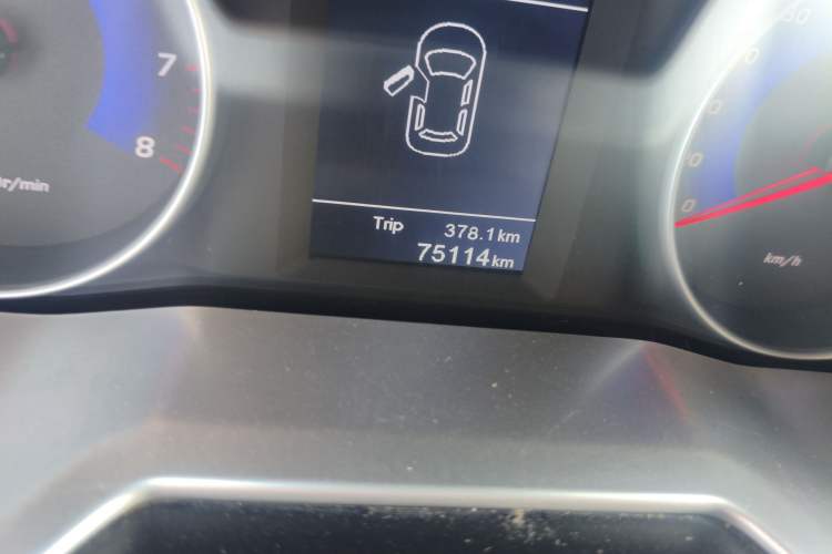 Used Geely Auto Emgrand 2016 Sedan 1.5L Manual Upward Edition