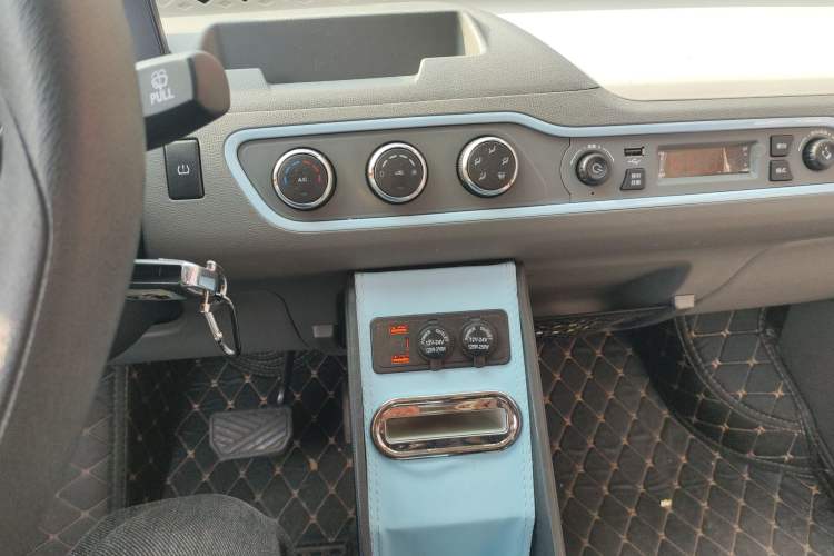 Used Dongfeng Fengon MINIEV 2022 Simple Style Comfort Version