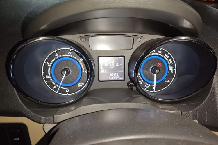 Used Chery E3 2015 1.5L Manual Fashion Model