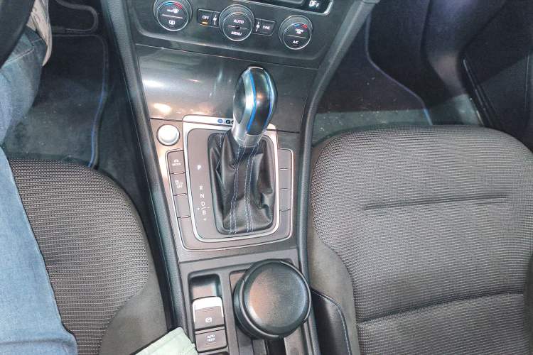 Used Volkswagen Golf Pure Electric 2020 Chari
