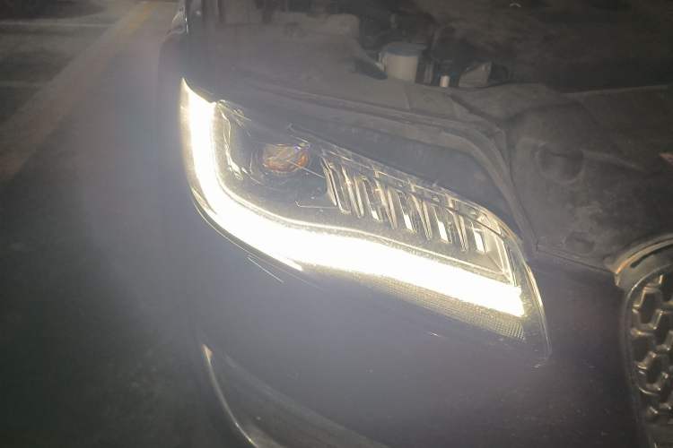 Used Lincoln MKZ 2017 2.0T Luxury Edition
