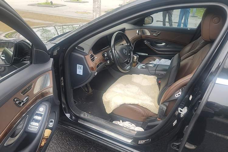 Used Mercedes-Benz S-Class 2017 S 400 L Driver Seat