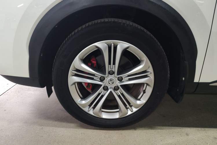 Used MG HS 2018 30T Automatic 2WD Trophy Hormone-Driven Edition China V Standard Left Front Wheel Hub