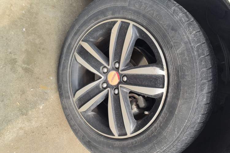 Used Geely Auto GX7 2015 Sports Edition 2.0L Automatic Prestige Model