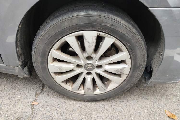 Used Citroen C-Quatre 2012 Sedan 1.6L Automatic Prestige Model Right Front Wheel Hub