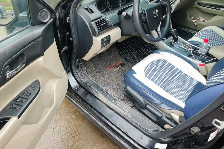 Used Honda Accord 2015 2.0L LX Comfort Edition