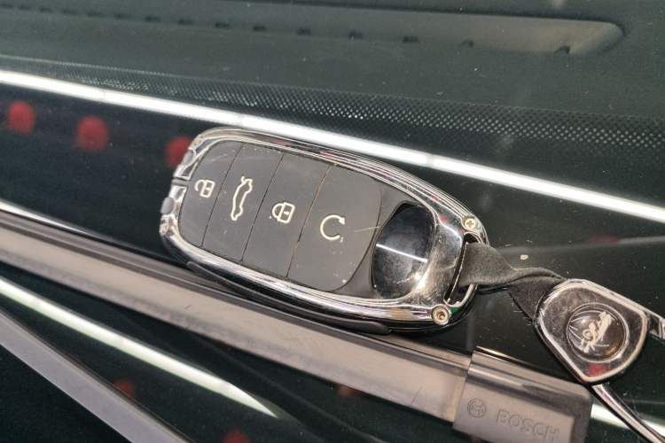 Used Chery Tiggo 9 2023 Facelift 2.0T Dual-Clutch Two-Wheel Drive Luxury Edition 5 Seats