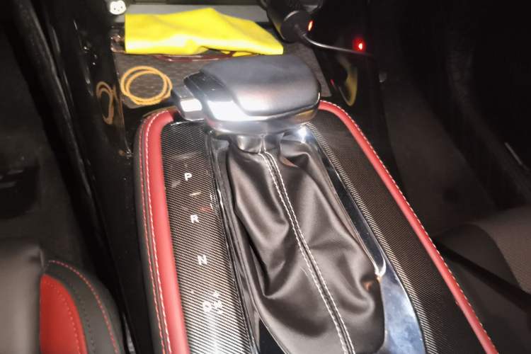 Used CHANGAN OSHAN X5 2021 Revised Version 1.5T DCT Luxury Edition Gear Lever