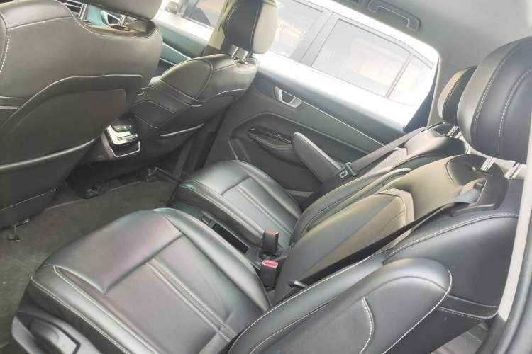 Used Wuling Victory 2020 1.5T CVT Luxury Model
