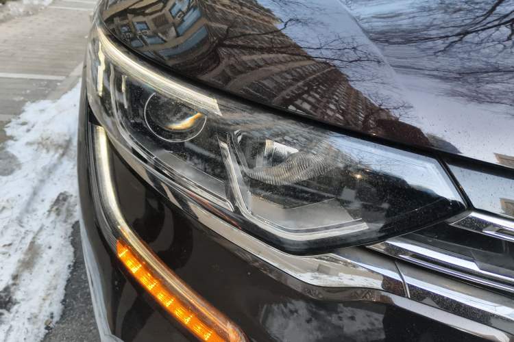 Used Renault Koleos 2017 2.0L Two-Wheel Drive Luxury Edition
