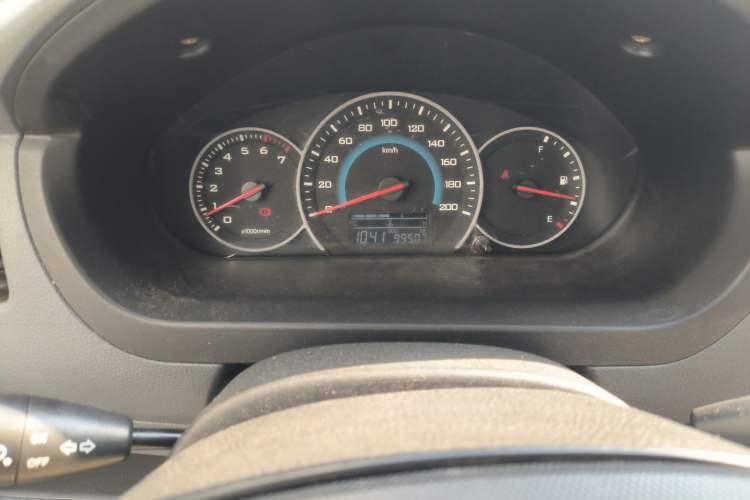 Used Wuling Rongguang V 2015 1.5L Base Version