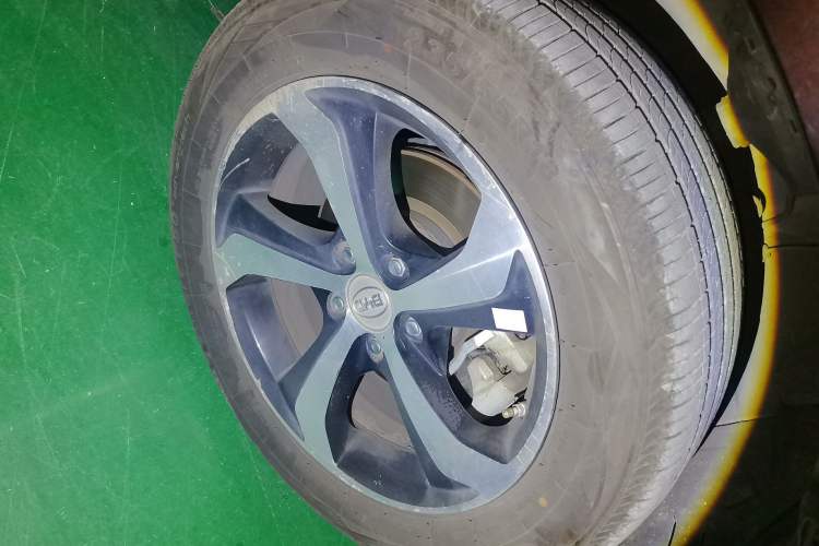 Used BYD S7 2015 2.0T Automatic Prestige Model