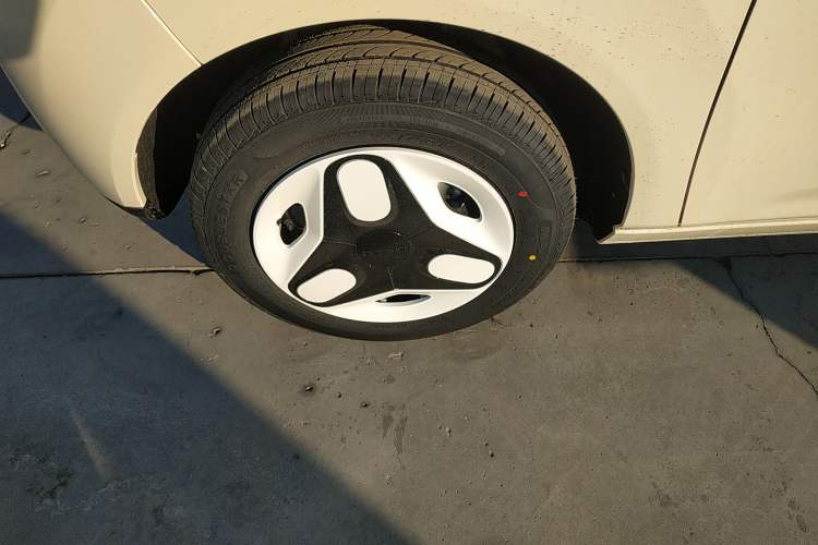 Used Geely Galaxy Panda 2025 210 km – Yuanqi Bear
