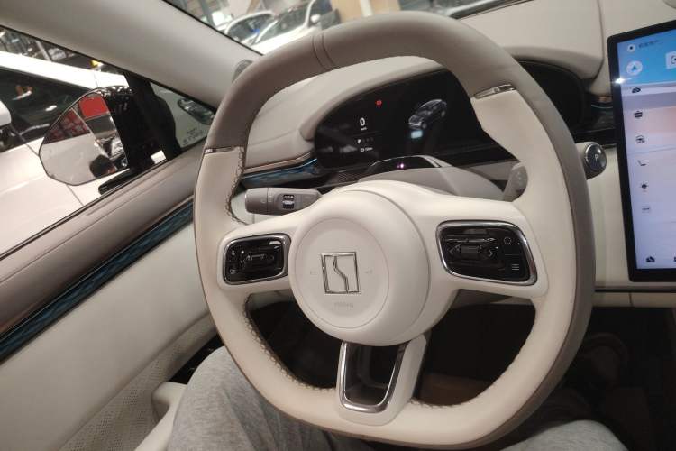 Used Zeekr 7X 2025 75 kWh Rear-Wheel Drive Intelligent Driving Version
