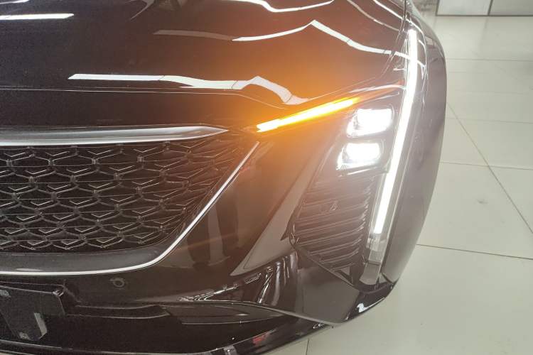 Used Cadillac CT5 2024 28T Luxury Pro Trim