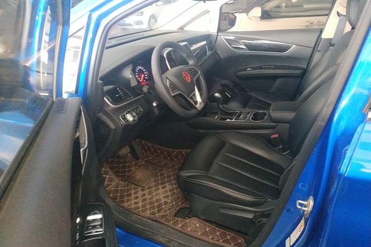 Used BYD Song MAX 2017 1.5T Automatic Smart Connect Elite 7-Seater
