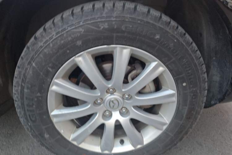 Used Mazda CX-7 2014 2.5L 2WD Fashion Edition Right Front Wheel Hub