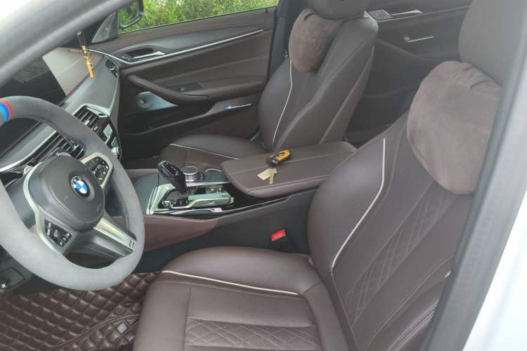 Used BMW 5 Series 2021 530Li Leading Model M Sport Package Left Front Seat