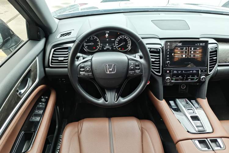 Used Honda UR-V 2020 370TURBO Two-Wheel Drive Luxury Edition
