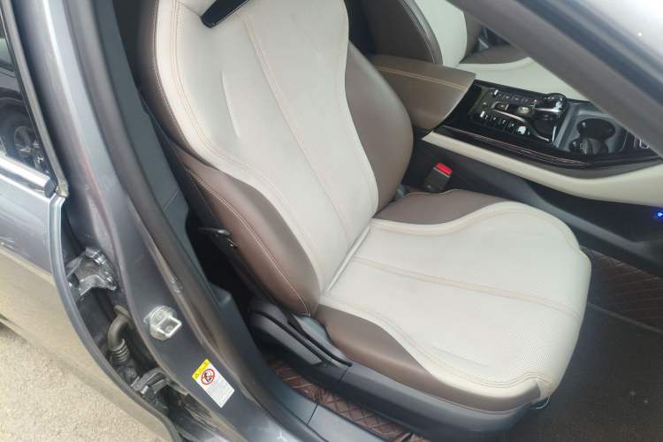 Used BYD Qin PLUS 2023 Champion Edition DM-i 55KM Leading Model