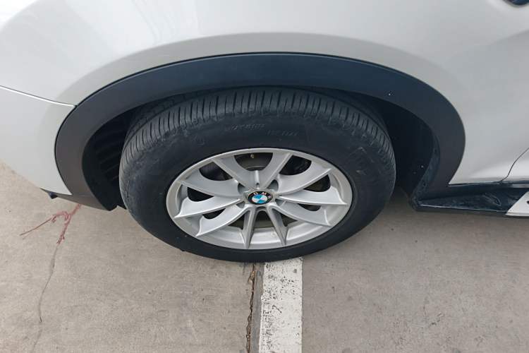 Used BMW X3 2016 sDrive20i Left Front Wheel Hub