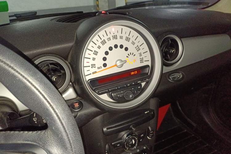Used MINI 2012 1.6L COOPER Baker Street
