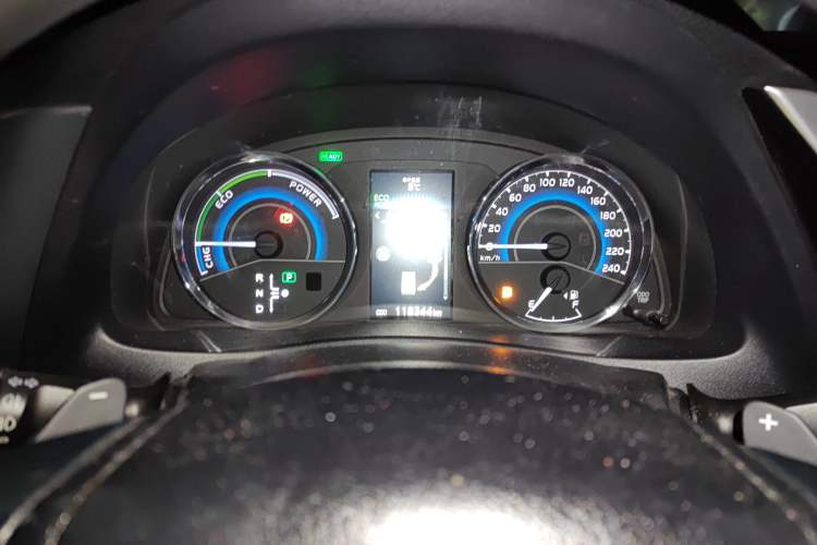 Used Toyota Levin 2017 Revised Dual-Engine 1.8H GS E-CVT Elite Sunroof Version China V Standard