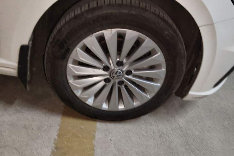 Used Volkswagen Lavida 2018 1.5L Automatic Comfort Edition China V Standard