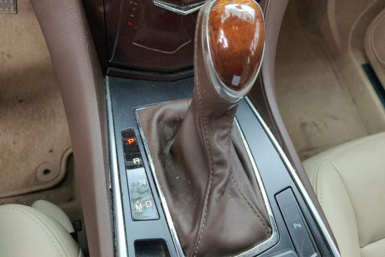 Used Cadillac SRX 2014 3.0L Leading Model
