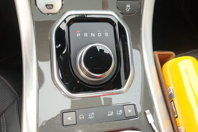 Used Land Rover Range Evoque 2018 240 PS SE DYNAMIC Smart Edition
