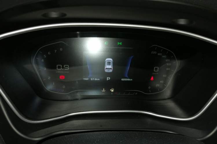 Used Geely Auto Vision X6 2018 1.4T CVT 4G Connected Flagship Edition