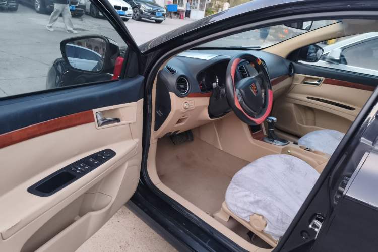 Used Roewe 350 2014 1.5L Automatic Xunyue Version
