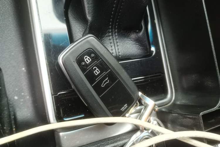 Used Toyota Prado 2019 3.5L Automatic TX-L Deluxe Edition
