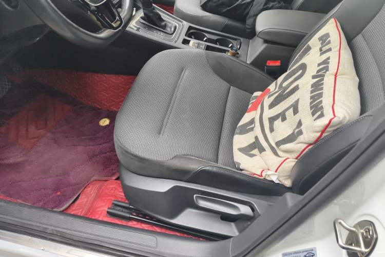 Used Volkswagen Golf 2018 1.6L Automatic Comfort Model
