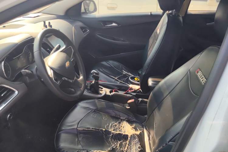 Used Chevrolet Cruze 2015 1.5L Manual Elite Edition
