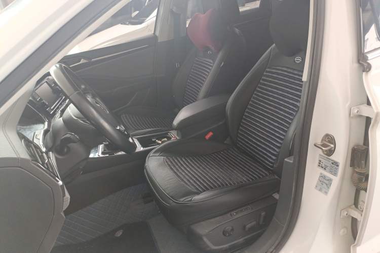 Used Volkswagen Sagitar 2020 280TSI DSG Luxury Version China VI Standard
