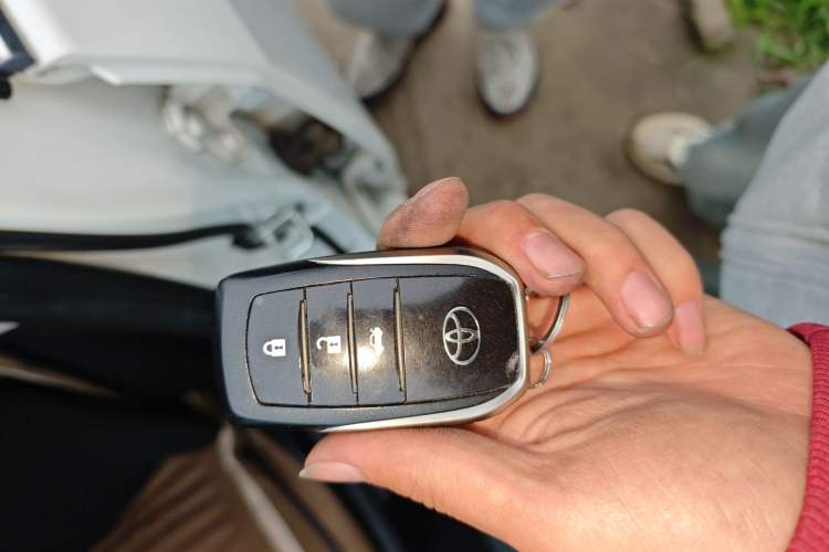 Used Toyota Corolla 2018 1.2T S-CVT GL Smart Enjoyment Version Vehicle Key