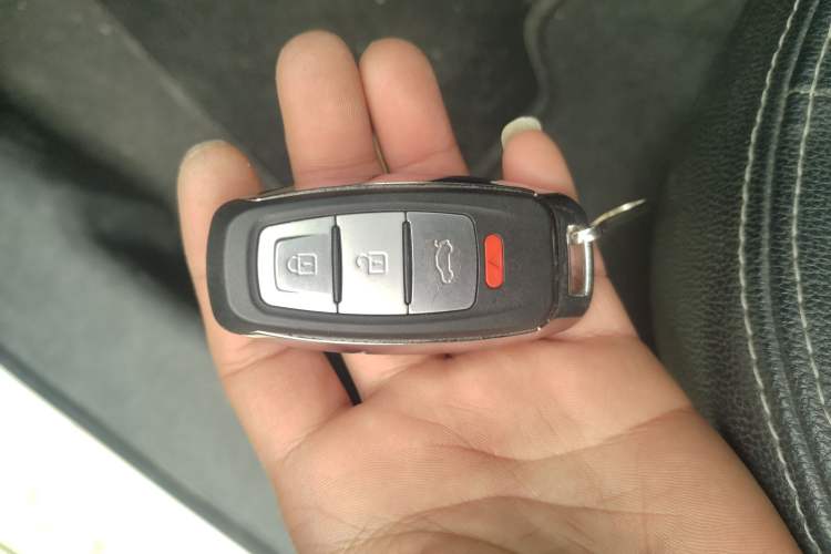 Used Qoros 3 2018 Sedan 1.6L Automatic Leading Model
