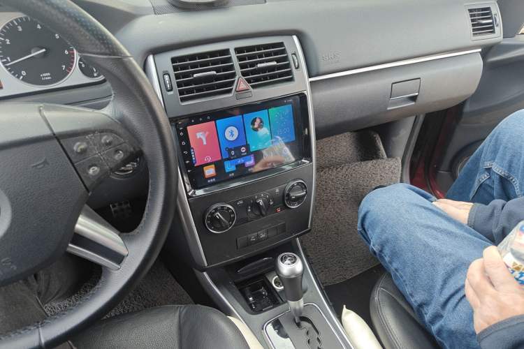 Used Mercedes-Benz B-Class 2009 B 200 Fashion Model Audio And AC Panel