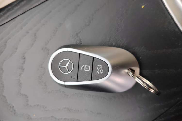 Used Mercedes-Benz E-Class (Import) 2024 E 260 Sport Edition