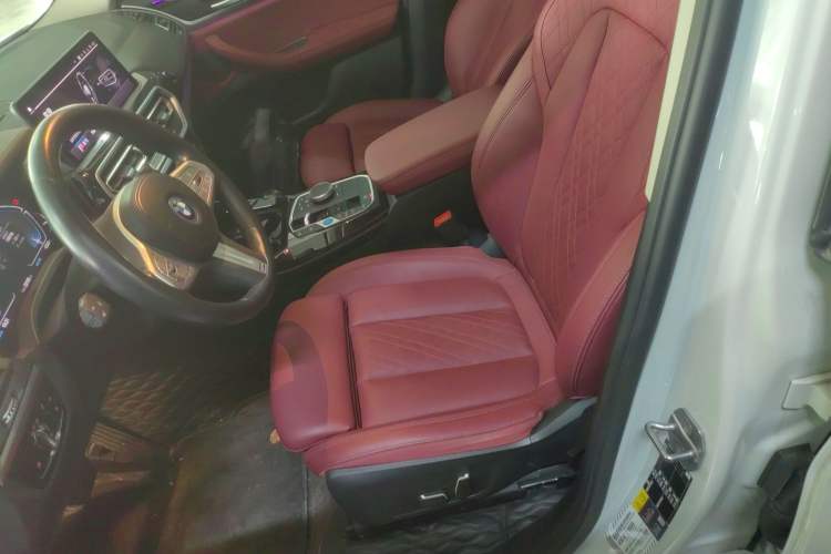 Used BMW iX3 2024 Leading Model
